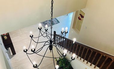 Venta casa Castores Nordelta 353m2 al lago central