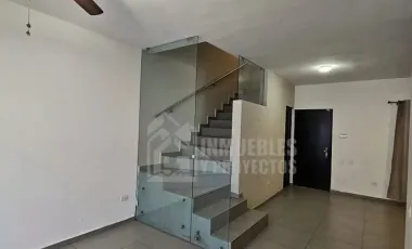 Casa en venta en La Encomienda, General Escobedo, Nuevo León