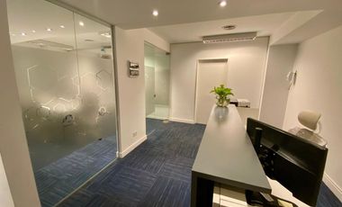 Oficina AAA alquiler Retiro con cochera