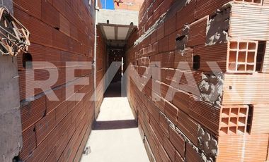 DPTO EN VENTA 2 DORMIS CON COCHERA| PLOTTIER