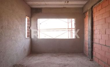 DPTO EN VENTA 2 DORMIS CON COCHERA| PLOTTIER