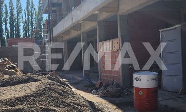 DPTO EN VENTA 2 DORMIS CON COCHERA| PLOTTIER