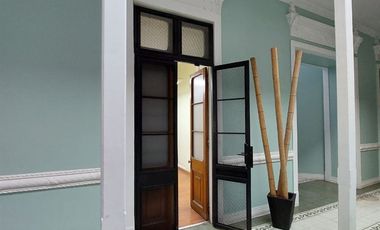 Oficina en Arriendo en Huérfanos 1692