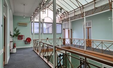 Oficina en Arriendo en Huérfanos 1692