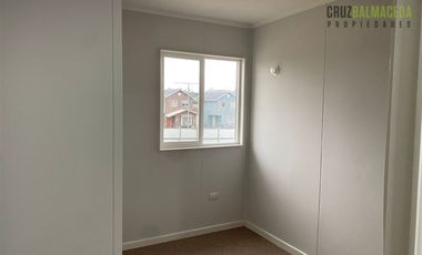 Casa en Arriendo en Avenida Los Notros