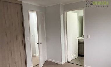 Casa en Arriendo en Avenida Los Notros