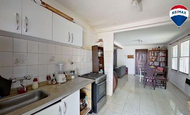 VENTA CASA 3 AMB FLORENCIO VARELA
