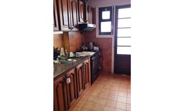 CHALET 4 AMBIENTES CON GARAGE EN VENTA EN MAR DEL PLATA