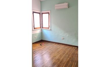 CHALET 4 AMBIENTES CON GARAGE EN VENTA EN MAR DEL PLATA