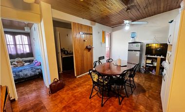 Propiedad con 2 Departamentos y Espacios en Excelente Ubicación