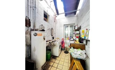 Propiedad con 2 Departamentos y Espacios en Excelente Ubicación