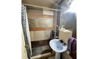 Propiedad con 2 Departamentos y Espacios en Excelente Ubicación