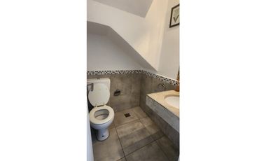 DUPLEX 2 D. HOUSING CERRADO . QUEBRADA DE LAS ROSAS. APTO CREDITO