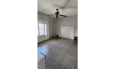 DUPLEX 2 D. HOUSING CERRADO . QUEBRADA DE LAS ROSAS. APTO CREDITO