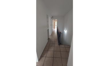 DUPLEX 3 DORMITORIOS. COCHERA. QUINCHO. PARQUE CAPITAL