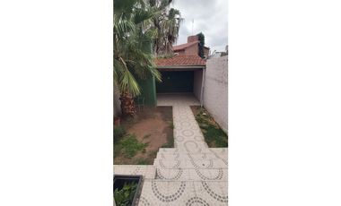 DUPLEX 3 DORMITORIOS. COCHERA. QUINCHO. PARQUE CAPITAL