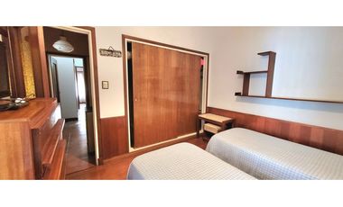 ALQUILER IMPORTANTE CHALET 4 AMBIENTES USO PROFESIONAL y/o FAMILIAR