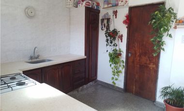 VENTA CASA 5 AMB. GGE RECICL. PQUE, GOÑI 900 APTA CREDITO HIPOTECARIO
