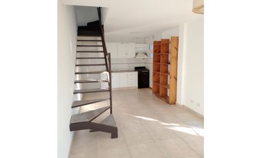 Ph 3 amb. en dos plantas. Santa Monica