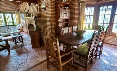 PINAMAR- CASA FRAGATA 25 DE MAYO ( 150 MTS DEL MAR)