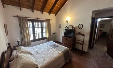 PINAMAR- CASA FRAGATA 25 DE MAYO ( 150 MTS DEL MAR)