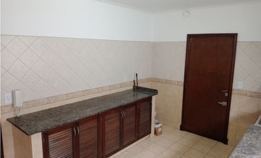 Chalet en PH 4 amb. Planta Alta a la calle