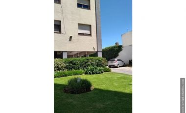 Depto con cochera 3 ambientes