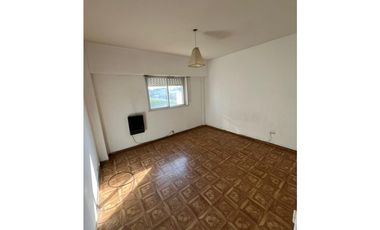 Depto con cochera 3 ambientes