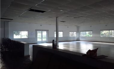 CASA QUINTA 5 HA PILETAS NATAC.GRAN SALON VVDAS 2 APTO TODO DESTINO