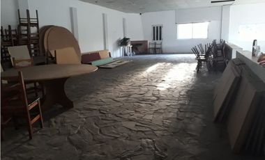 CAMPO 5 HA ARBOLADAS 2 PILETAS NATACION SALON VVDA APTO V DESTINOS