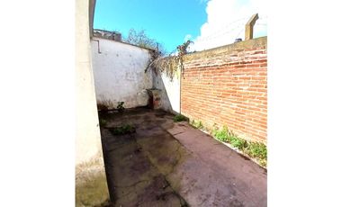 Venta CASA  RECICLAR O DEMOLER LOTE 8,66x34 Don Bosco 2.838