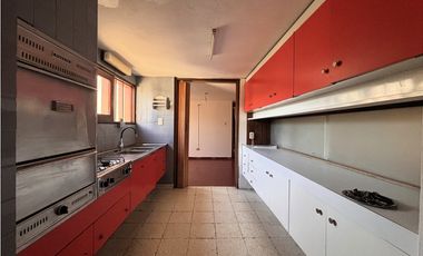 SE ALQUILA CASA 4 DORM C/PILETA SOBRE AVDA BS AS - CENTRO ALMAFUERTE