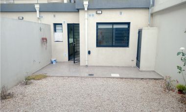 Ph 2 amb c/patio. Impecable. Barrio Don Bosco