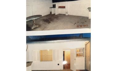 VENTA CHALET 3 AMB COLON AL 6400 GRAN GGE Z/ COMERCIAL Y RESIDENC