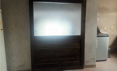 CHALET 3 AMB. CON GRAN PARQUE HEGUILOR AL 1000 LOTE 10X43