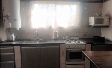 CHALET 3 AMB. CON GRAN PARQUE HEGUILOR AL 1000 LOTE 10X43