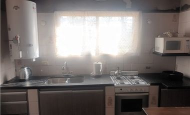 CHALET 3 AMB. CON GRAN PARQUE HEGUILOR AL 1000 LOTE 10X43