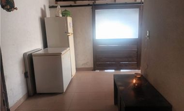 CHALET 3 AMB. CON GRAN PARQUE HEGUILOR AL 1000 LOTE 10X43