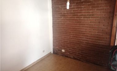 VENTA PH 1 AMBIENTE DIVISIBLE PATIO PB BARRIO LAS AMERICAS facilidades