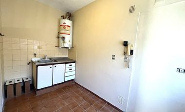 VENTA PH 2 AMBIENTES CARAPACHAY