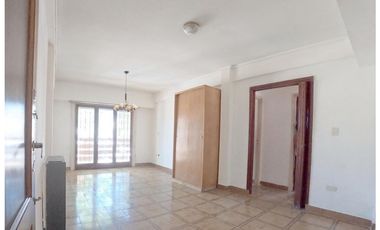 PH 3 AMBIENTES AMPLIOS.LUMINOSO FRANCIA Y RIVADAVIA Barrio Don Bosco