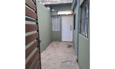 VENTA 1  AMB PH P.BAJA COC SEPARADA PATIO RECICLADO SIN EXPENSAS