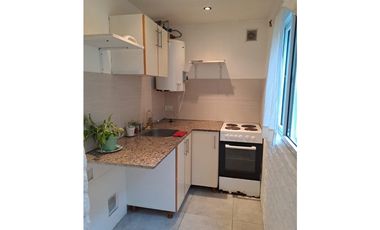 VENTA 1  AMB PH P.BAJA COC SEPARADA PATIO RECICLADO SIN EXPENSAS