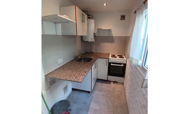 VENTA 1  AMB PH P.BAJA COC SEPARADA PATIO RECICLADO SIN EXPENSAS