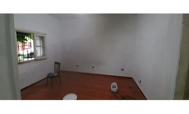 VENTA DOS CASAS EN BLOCK A RECICLAR NEUQUEN AL 2500 ZONA DON BOSCO