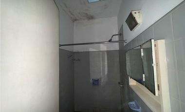 CASA CENTRICA EN VENTA APTA CREDITO