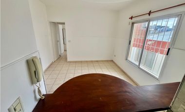 DEPARTAMENTO 2 AMBIENTES- ZONA CENTRO