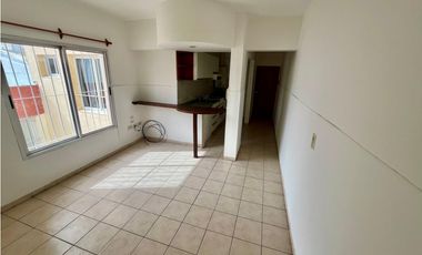 DEPARTAMENTO 2 AMBIENTES- ZONA CENTRO