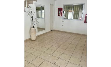DEPARTAMENTO 2 AMBIENTES- ZONA CENTRO