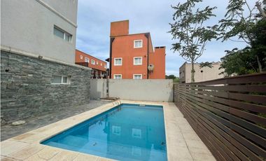 Departamento 2 ambientes pileta, a mts del mar .Valeria del Mar